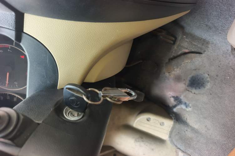 Used Dongfeng Xiaokang C35 2013 1.4L Base Van DK13-06 Vehicle Key