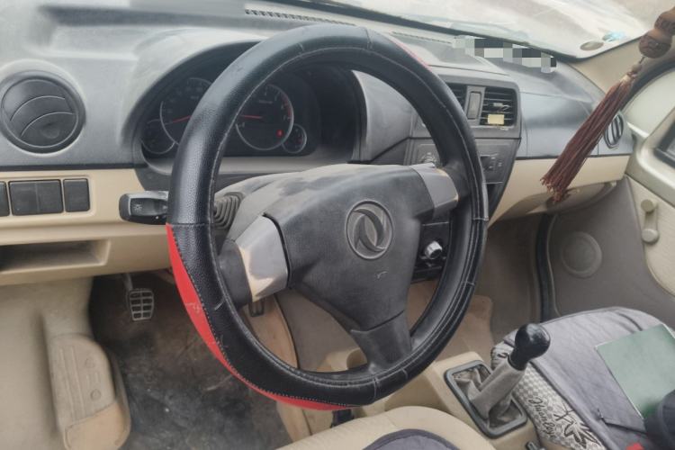 Used Dongfeng Xiaokang C35 2013 1.4L Base Van DK13-06 Steering Wheel
