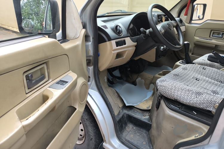 Used Dongfeng Xiaokang C35  Driver Seat