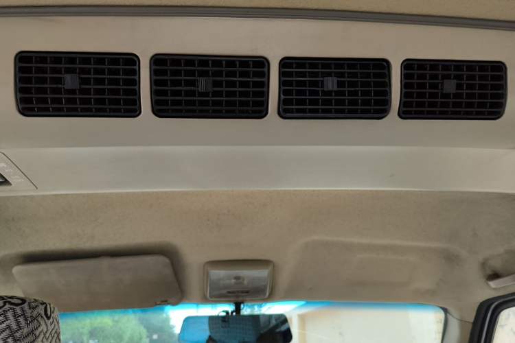 Used Dongfeng Xiaokang C35  Headliner