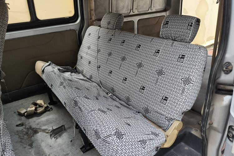 Used Dongfeng Xiaokang C35  Left Rear Seat