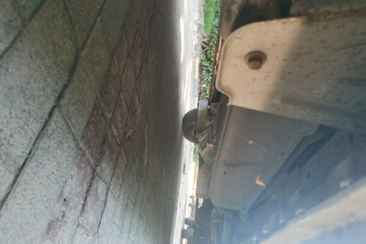 Used Dongfeng Xiaokang C35  Chassis Rear Right