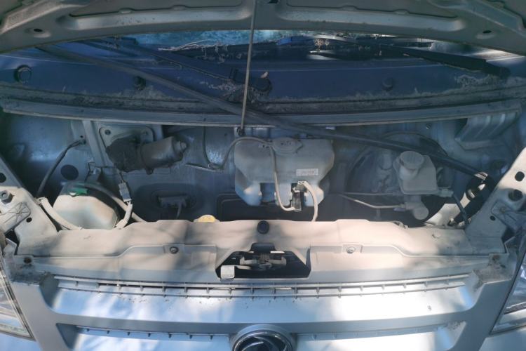 Used Dongfeng Xiaokang C35  Engine Bay
