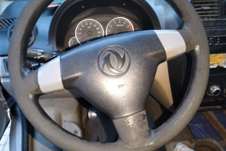 Used Dongfeng Xiaokang C35 2018 1.5L Base Model II Sedan China V Emission Standard DK15 Steering Wheel