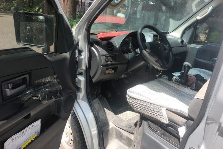 Used Dongfeng Xiaokang C35 2019 1.5L Base Version II Sedan China VI Emission Standard DK15 Driver Seat