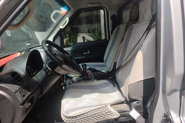 Used Dongfeng Xiaokang C35 2019 1.5L Base Version II Sedan China VI Emission Standard DK15 Left Front Seat