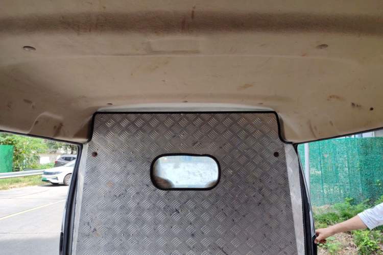 Used Dongfeng Xiaokang C35 2019 1.5L Base Version II Sedan China VI Emission Standard DK15 Headliner