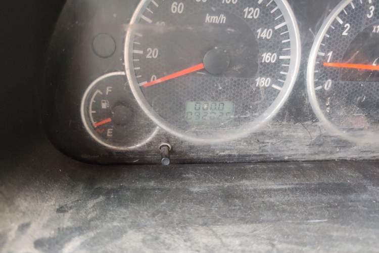 Used Dongfeng Xiaokang C35 2019 1.5L Base Version II Sedan China VI Emission Standard DK15 Odometer Close Up