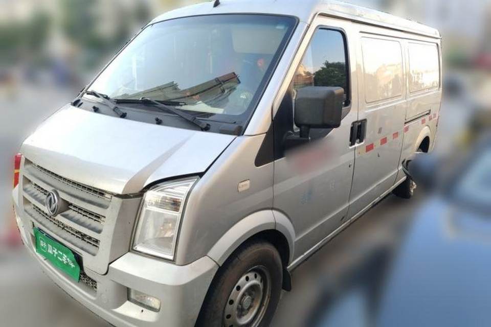 Dongfeng Xiaokang C35 2019