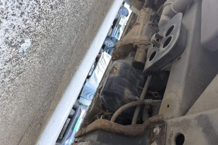 Used Dongfeng Xiaokang C35 2019 1.5L Base Version II Sedan China VI Emission Standard DK15 Chassis Front Right