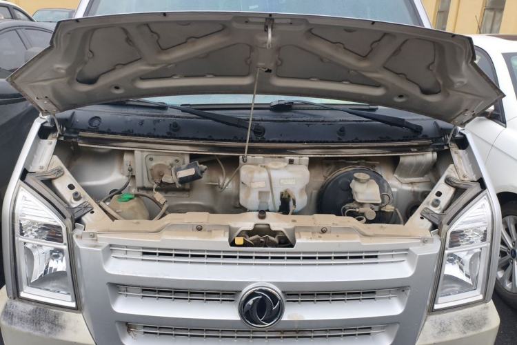 Used Dongfeng Xiaokang C35 2019 1.5L Base Version II Sedan China VI Emission Standard DK15 Engine Bay