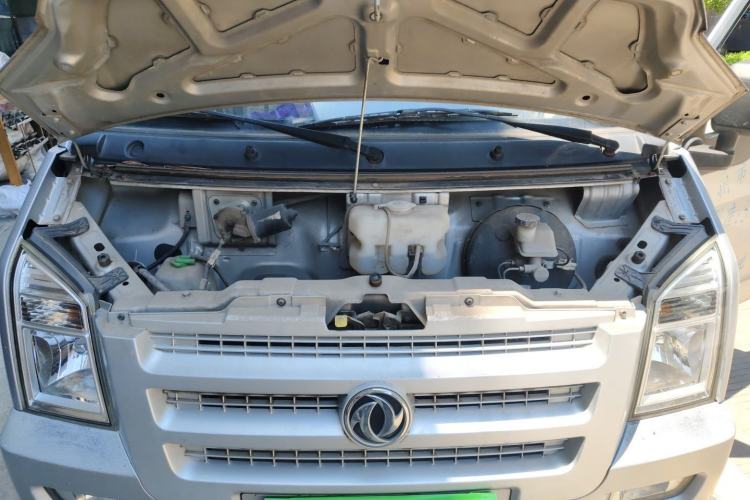 Used Dongfeng Xiaokang C35 2019 1.5L Base Version II Sedan China VI Emission Standard DK15 Engine Bay