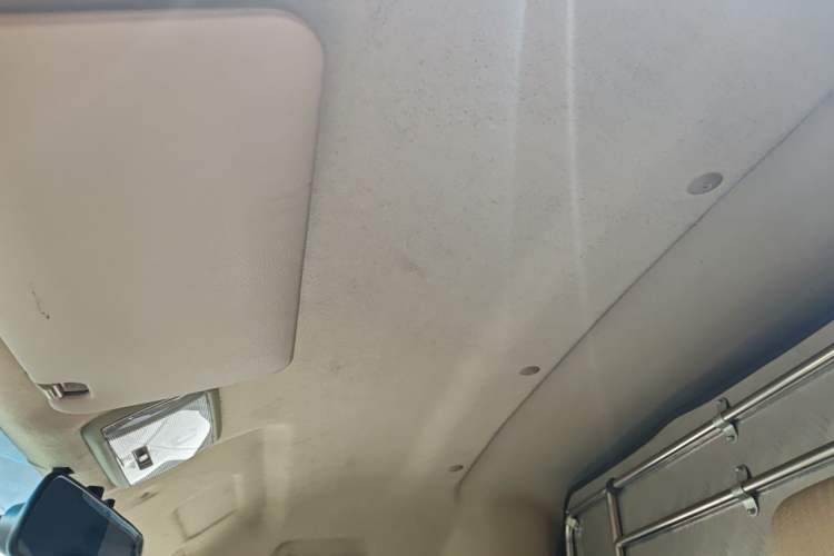 Used Dongfeng Xiaokang C35 2019 1.5L Base Version II Sedan China VI Emission Standard DK15 Headliner