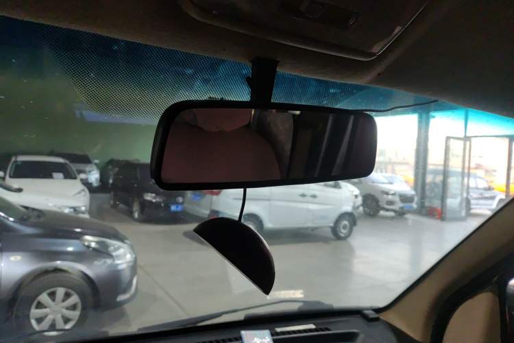 Used Dongfeng Xiaokang C35 2019 1.5L Base Version II Sedan China VI Emission Standard DK15 Headliner