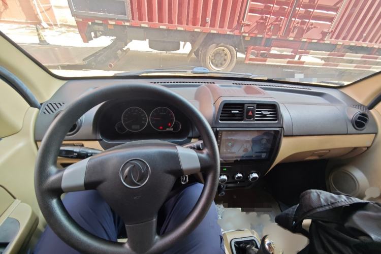 Used Dongfeng Xiaokang C35 2019 1.5L Base Version II Sedan China VI Emission Standard DK15 Interior 2