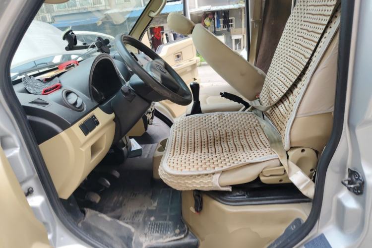 Used Dongfeng Xiaokang C35 2019 1.5L Base Version II Sedan China VI Emission Standard DK15 Left Front Seat