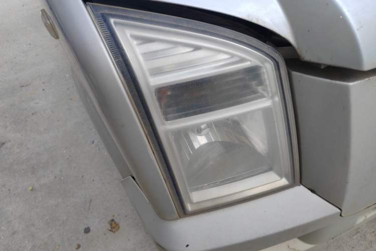 Used Dongfeng Xiaokang C35 2019 1.5L Base Version II Sedan China VI Emission Standard DK15 Right Front Headlight