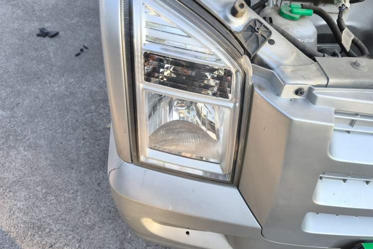 Used Dongfeng Xiaokang C35 2019 1.5L Base Version II Sedan China VI Emission Standard DK15 Right Front Headlight