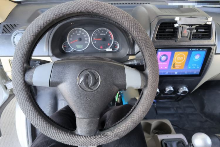 Used Dongfeng Xiaokang C35 2019 1.5L Base Version II Sedan China VI Emission Standard DK15 Steering Wheel