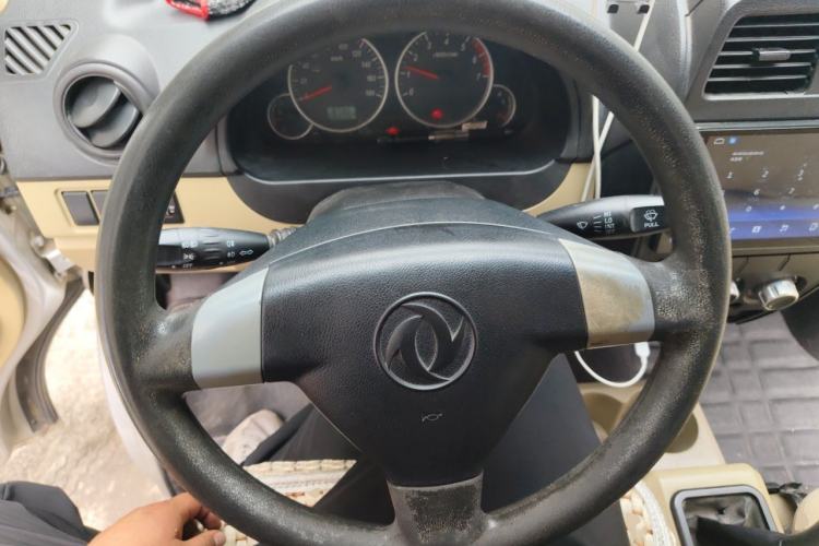Used Dongfeng Xiaokang C35 2019 1.5L Base Version II Sedan China VI Emission Standard DK15 Steering Wheel