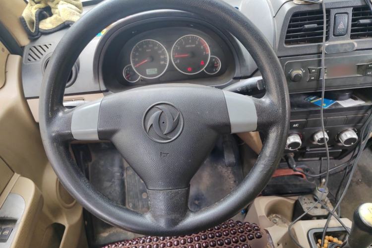 Used Dongfeng Xiaokang C35 2019 1.5L Base Version II Sedan China VI Emission Standard DK15 Steering Wheel