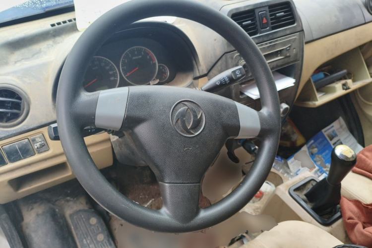 Used Dongfeng Xiaokang C35 2019 1.5L Base Version II Sedan China VI Emission Standard DK15 Steering Wheel