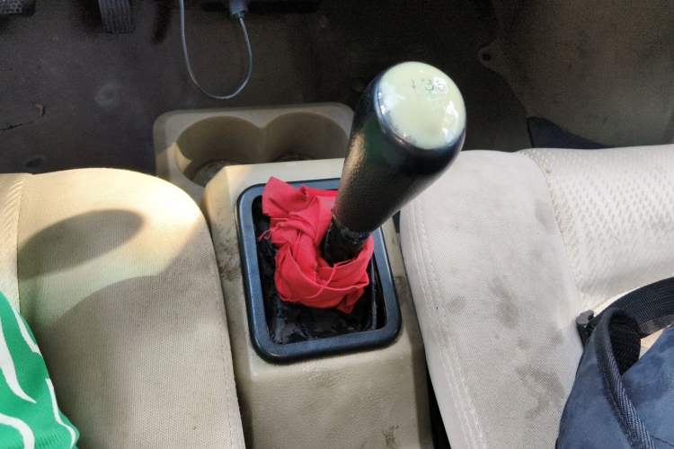 Used Dongfeng Xiaokang C35 2019 1.5L Base Version II Sedan China VI Emission Standard DK15 Gear Lever