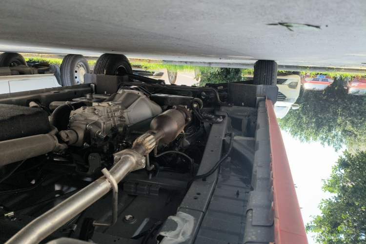 Used Dongfeng Xiaokang C35 2025 Model, 1.5L Comfort Version Chassis Rear Left
