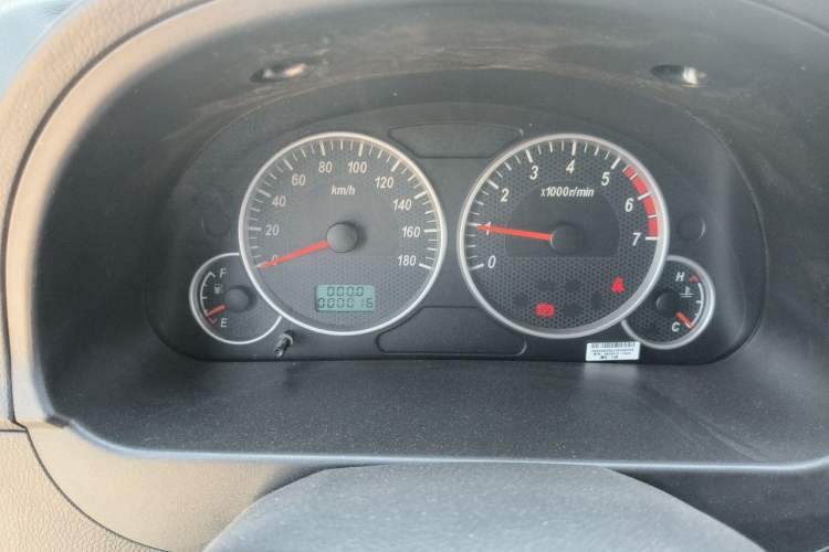 Used Dongfeng Xiaokang C35 2025 Model, 1.5L Comfort Version Instrument Cluster