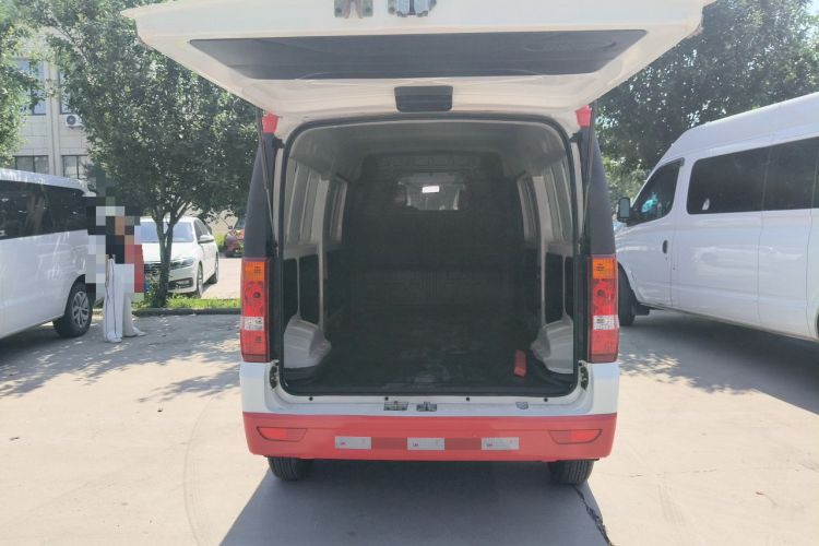 Used Dongfeng Xiaokang C35 2025 Model, 1.5L Comfort Version Trunk