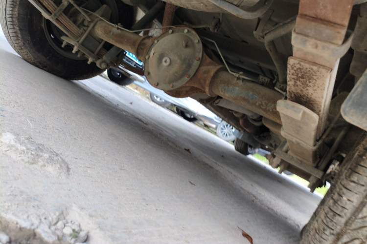 Used Dongfeng Xiaokang C35 2025 Model, 1.5L Comfort Version Chassis Rear Right