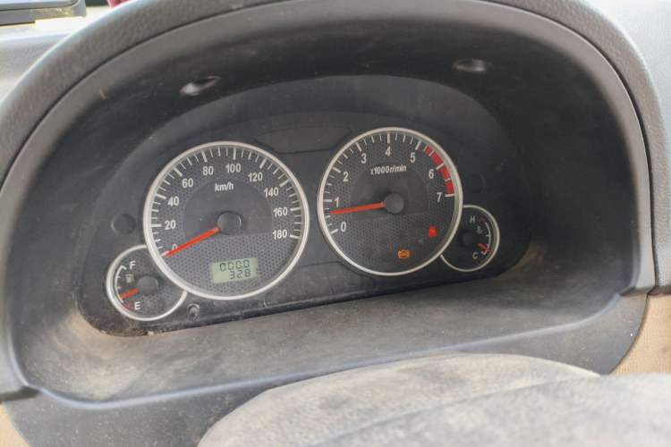 Used Dongfeng Xiaokang C35 2025 Model, 1.5L Comfort Version Instrument Cluster