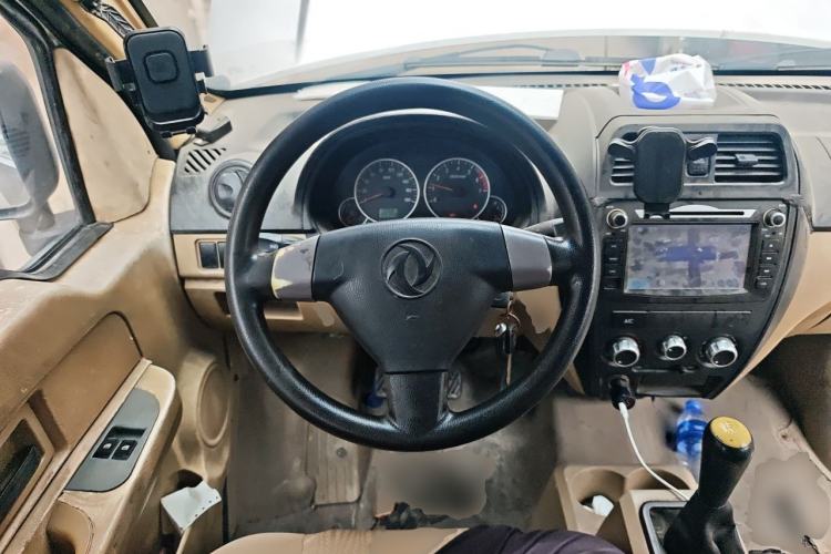 Used Dongfeng Xiaokang C36 2015 1.5L Standard Version II DK15-06 Steering Wheel