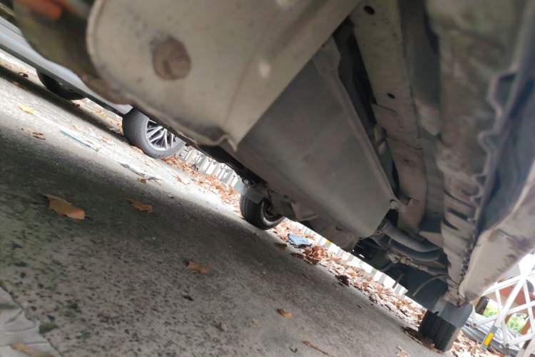 Used Dongfeng Xiaokang C36 2015 1.5L Base Version DK15-06 Chassis Rear Right