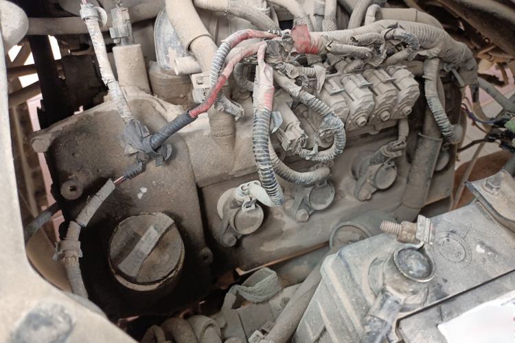 Used Dongfeng Xiaokang C36 2015 1.5L Standard Version II DK15-06 Engine Bay