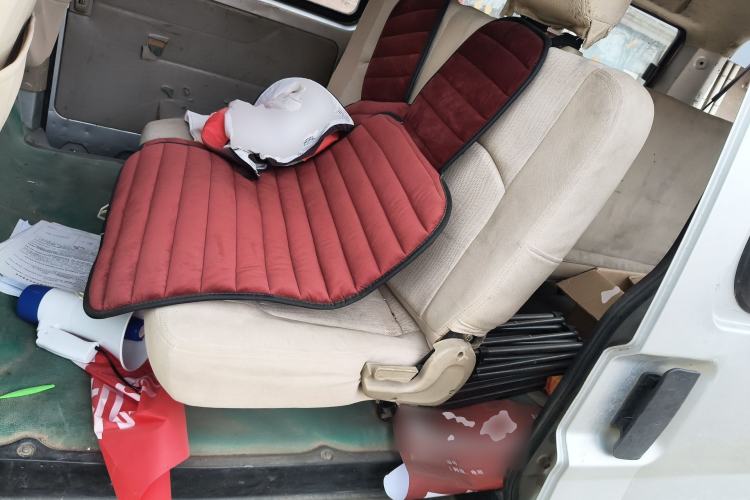 Used Dongfeng Xiaokang C36 2015 1.5L Base Version DK15-06 Left Rear Seat