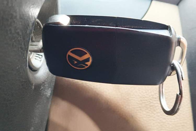 Used Dongfeng Xiaokang C36 2015 1.5L Base Version DK15-06 Vehicle Key