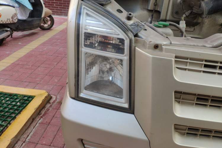 Used Dongfeng Xiaokang C36 2016 1.5L Base Version Ⅱ DK15-06 Right Front Headlight