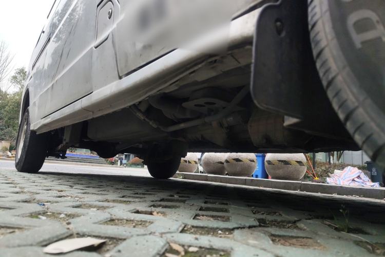Used Dongfeng Xiaokang C36 2016 1.5L Base Version Ⅱ DK15-06 Chassis Front Right