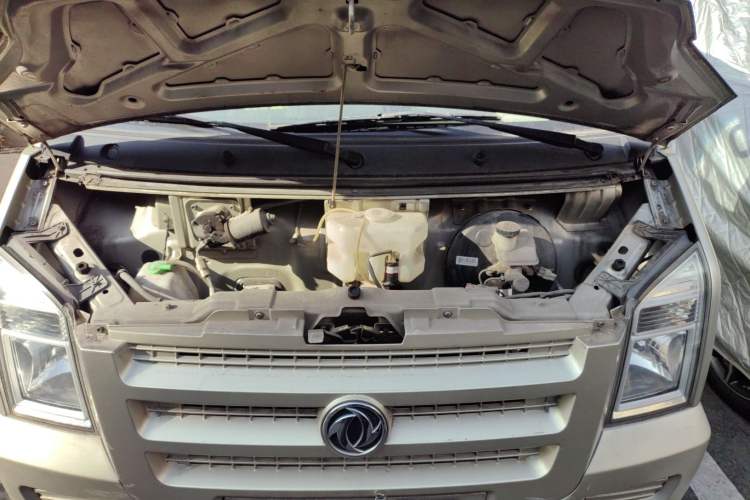 Used Dongfeng Xiaokang C36 2016 1.5L Base Version Ⅱ DK15-06 Engine Bay