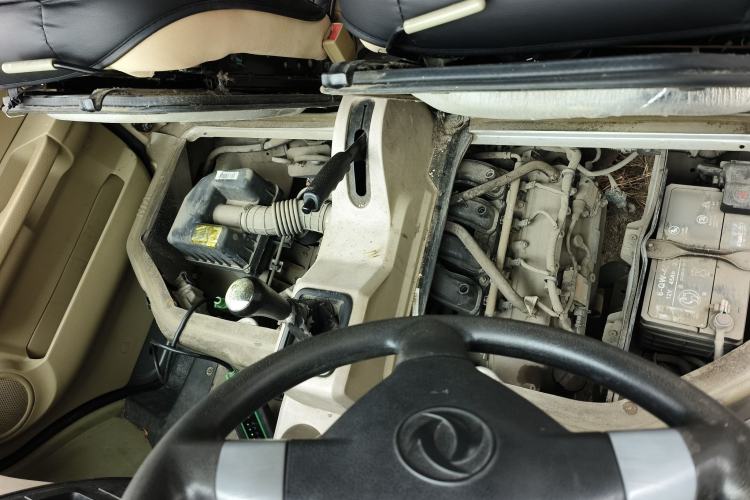 Used Dongfeng Xiaokang C36 2018 1.5L Base Version Ⅱ DK15 Engine Bay