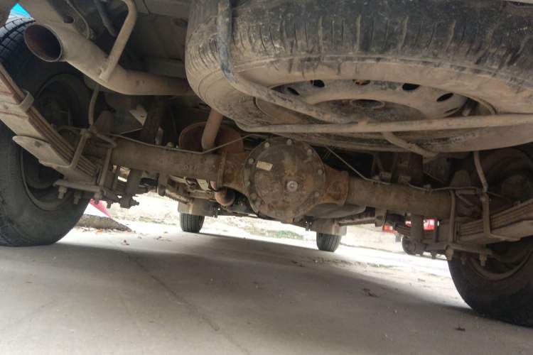 Used Dongfeng Xiaokang C36 2018 1.5L Base Version Ⅱ DK15 Chassis Rear