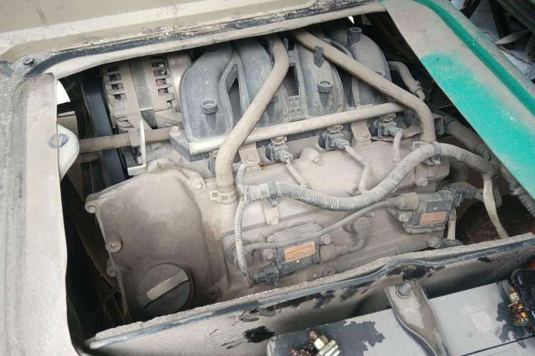 Used Dongfeng Xiaokang C36 2018 1.5L Base Version Ⅱ DK15 Engine Bay Left