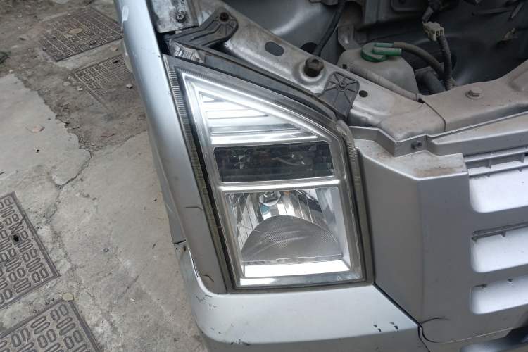 Used Dongfeng Xiaokang C36 2018 1.5L Base Version Ⅱ DK15 Right Front Headlight