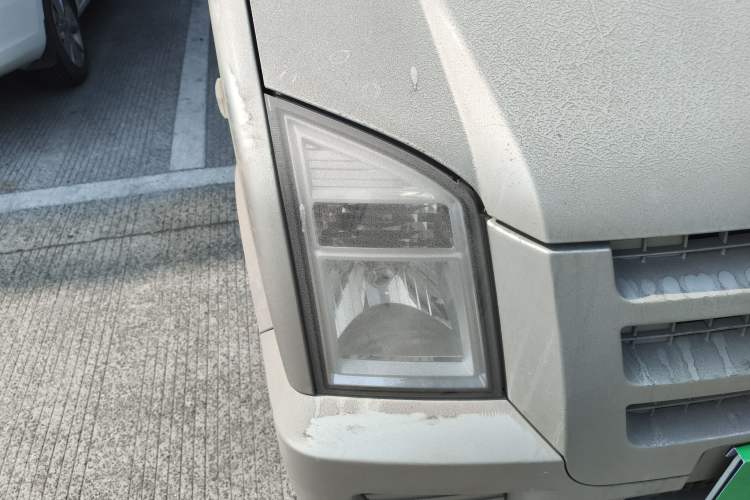 Used Dongfeng Xiaokang C36 2018 1.5L Base Version Ⅱ DK15 Exterior 6