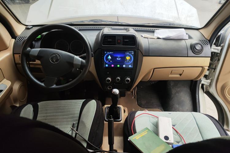 Used Dongfeng Xiaokang C36 2019 1.5L Base Version II China VI DK15 Center Console