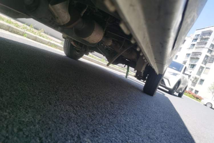 Used Dongfeng Xiaokang C36 2019 1.5L Base Version II China VI DK15 Chassis Front Left