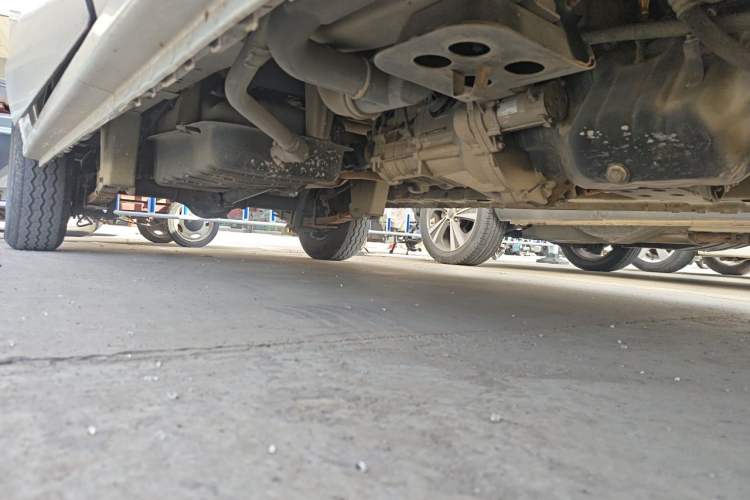 Used Dongfeng Xiaokang C36 2019 1.5L Base Version II China VI DK15 Chassis Front Right