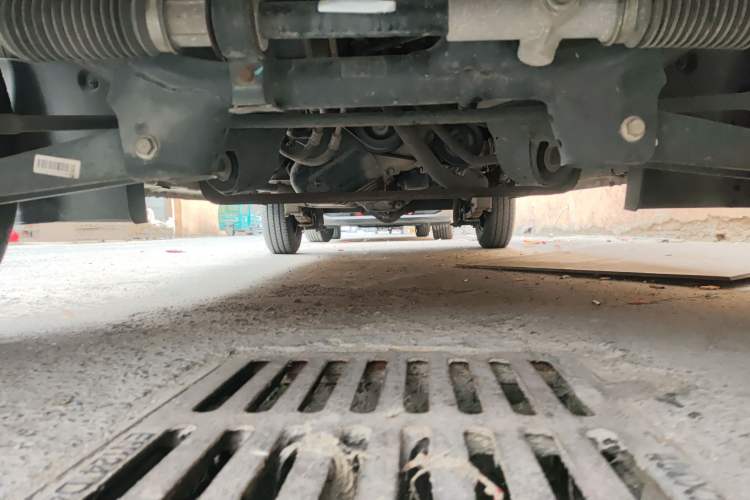 Used Dongfeng Xiaokang C36 2019 1.5L Base Version II China VI DK15 Chassis Front