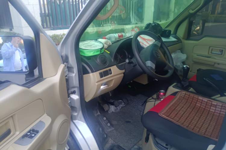 Used Dongfeng Xiaokang C36 2019 1.5L Base Version II China VI DK15 Driver Seat